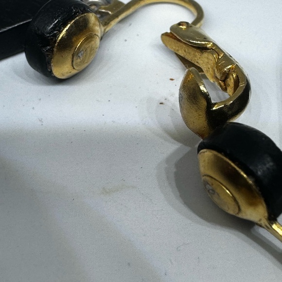 Art Deco Whitby Jet Drop Earrings Gold Plated Clip On 1920s Mourning - Picture 7 of 12